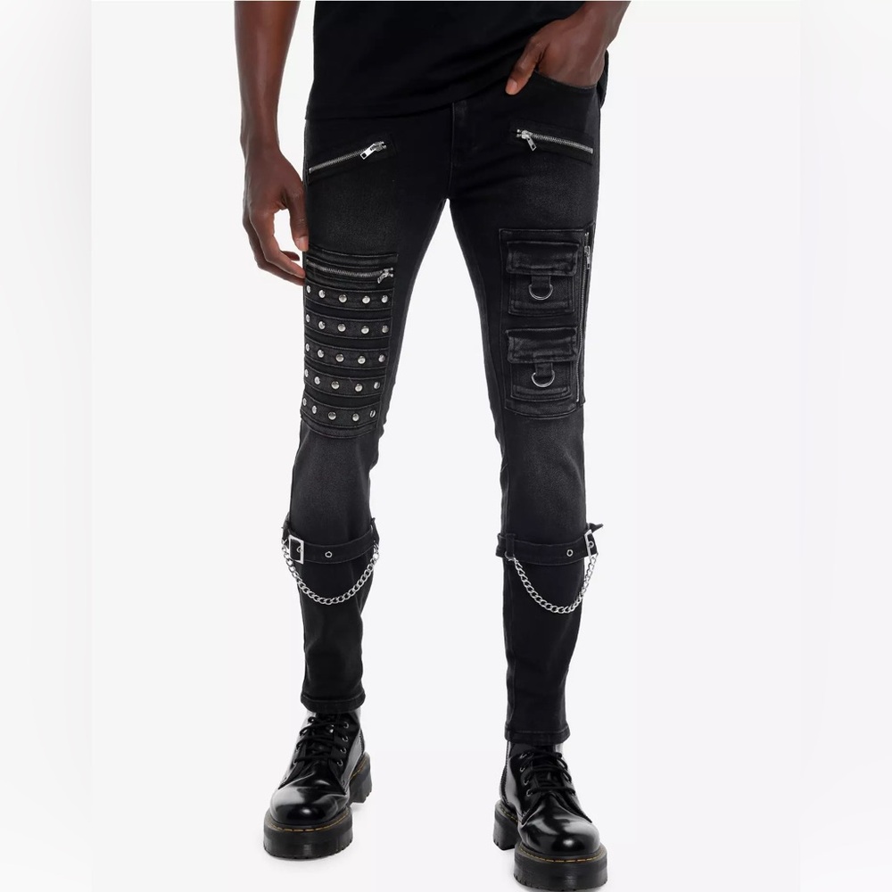 Social Collision Black Strappy Chain Pocket Stinger Jeans